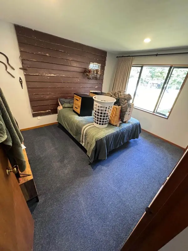 Bedroom carpet steam clean by SN Cleaning Services, Christchurch